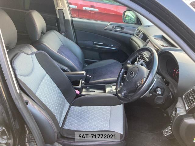 Subaru EXIGA 2013-09 8561864-13