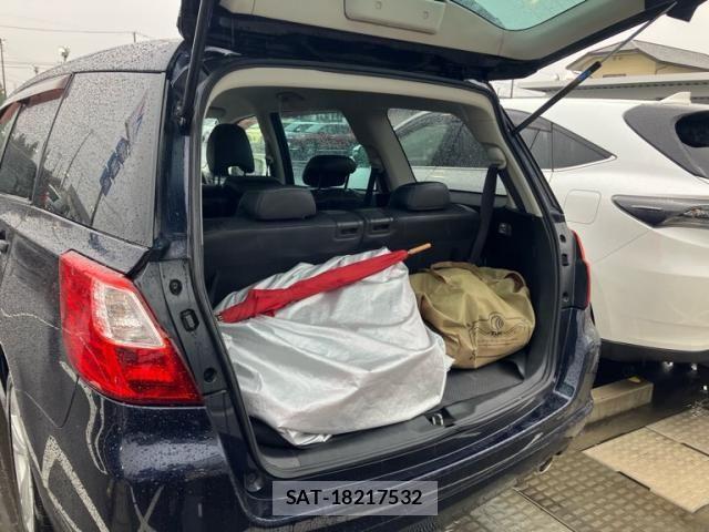 Subaru EXIGA 2013-09 8626710-18