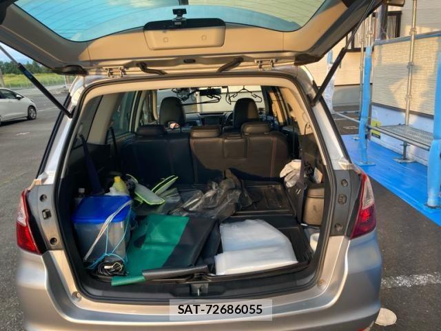Subaru EXIGA 2013-10 8848932-11