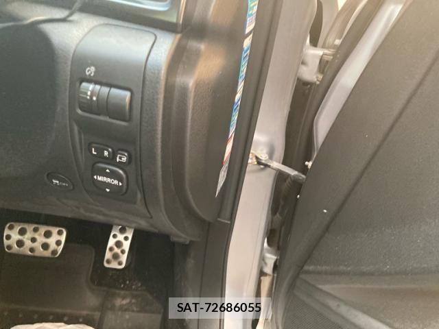 Subaru EXIGA 2013-10 8848932-15