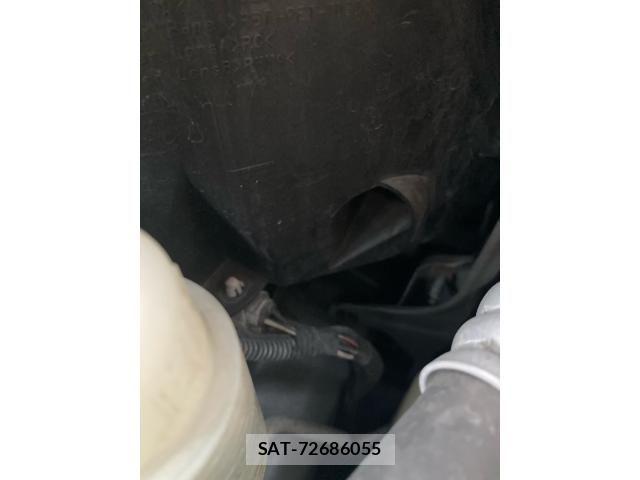 Subaru EXIGA 2013-10 8848932-24