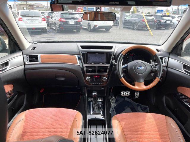Subaru EXIGA CROSSOVER 2016-02 4638878-1