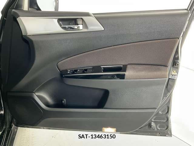 Subaru EXIGA CROSSOVER 2016-03 4941001-13