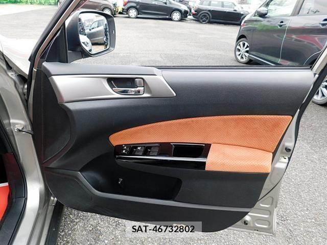 Subaru EXIGA CROSSOVER 2017-12 6005602-28
