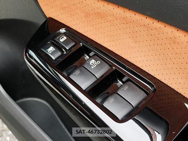 Subaru EXIGA CROSSOVER 2017-12 6005602-29