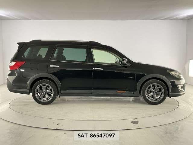 Subaru EXIGA CROSSOVER 2017-04 7218353-6