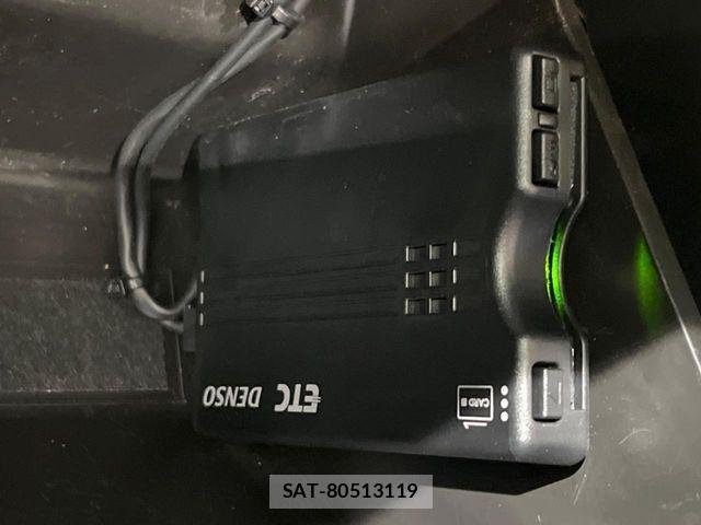 Subaru EXIGA CROSSOVER 2017-05 7218361-6