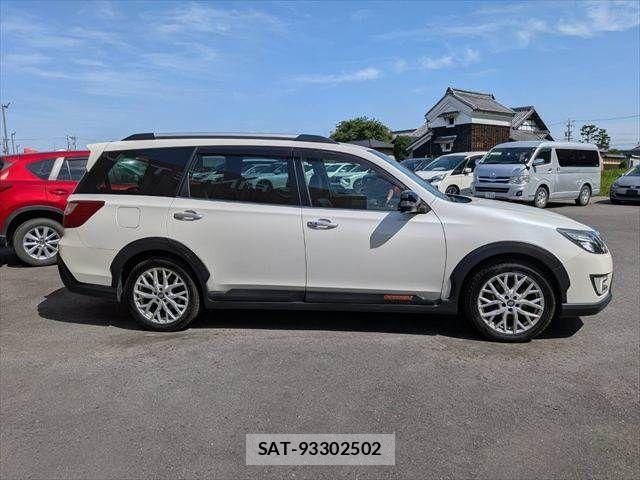 Subaru EXIGA CROSSOVER 2017-04 7250759-18