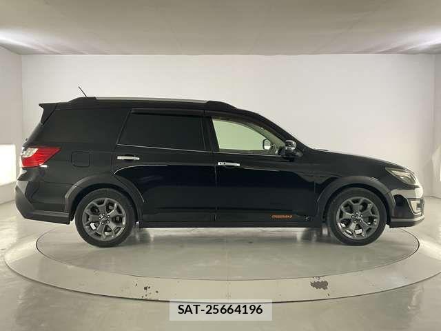 Subaru EXIGA CROSSOVER 2017-11 7271876-5