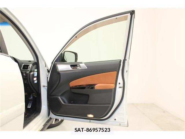 Subaru EXIGA CROSSOVER 2015-07 7271872-28