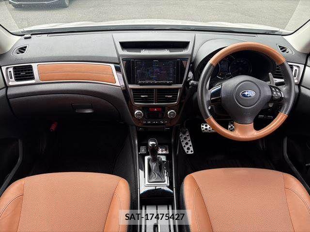 Subaru EXIGA CROSSOVER 2015-06 7327011-2