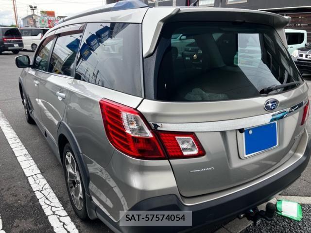 Subaru EXIGA CROSSOVER 2017-02 7357703-5