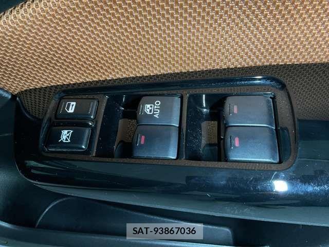Subaru EXIGA CROSSOVER 2017-07 7392123-14