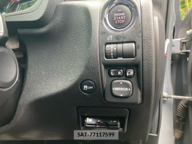 Subaru EXIGA CROSSOVER 2016-05 7723241-13