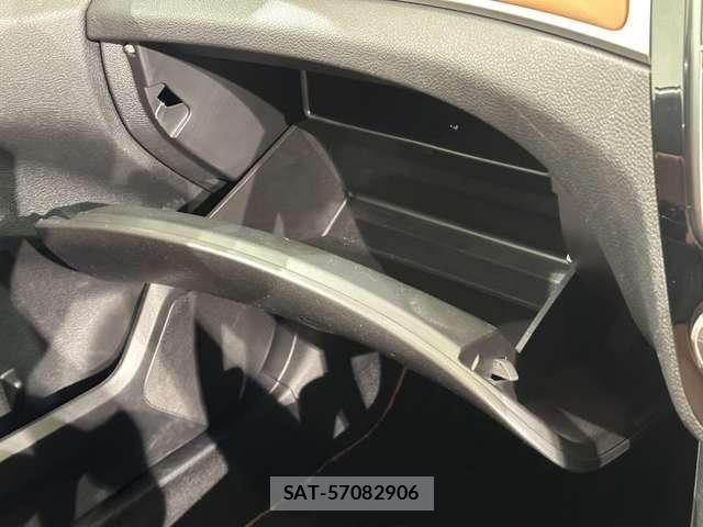 Subaru EXIGA CROSSOVER 2016-06 7723243-22