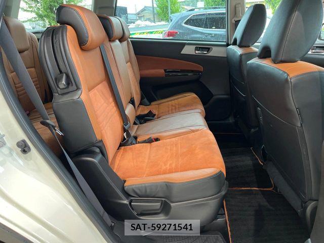 Subaru EXIGA CROSSOVER 2015-08 7784840-10