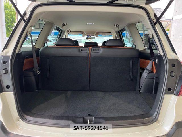 Subaru EXIGA CROSSOVER 2015-08 7784840-11