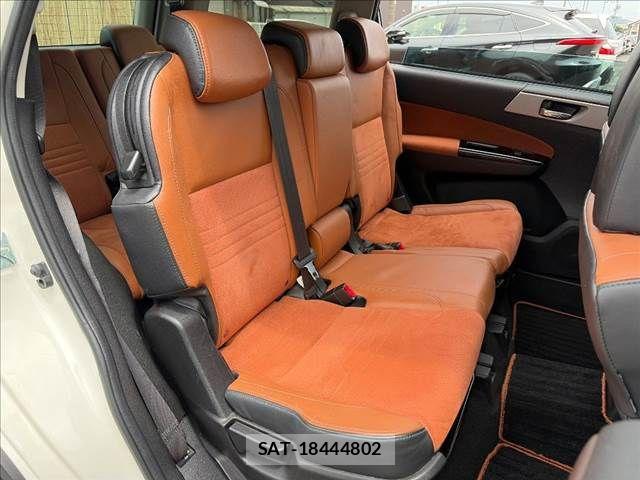 Subaru EXIGA CROSSOVER 2016-03 7784838-6