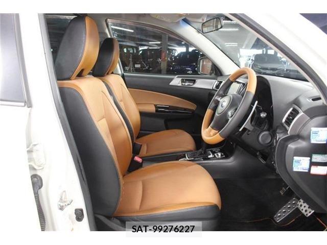 Subaru EXIGA CROSSOVER 2016-05 7876404-28