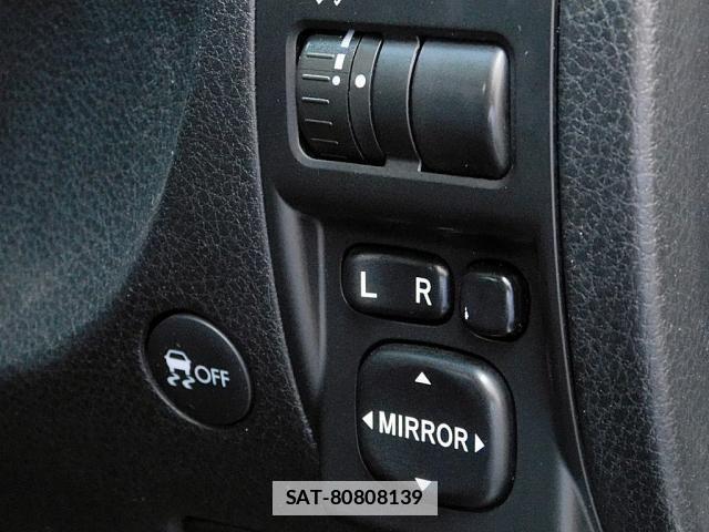 Subaru EXIGA CROSSOVER 2016-09 7876409-18