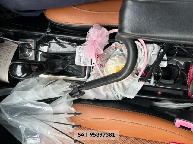 Subaru EXIGA CROSSOVER 2015-12 7876408-28