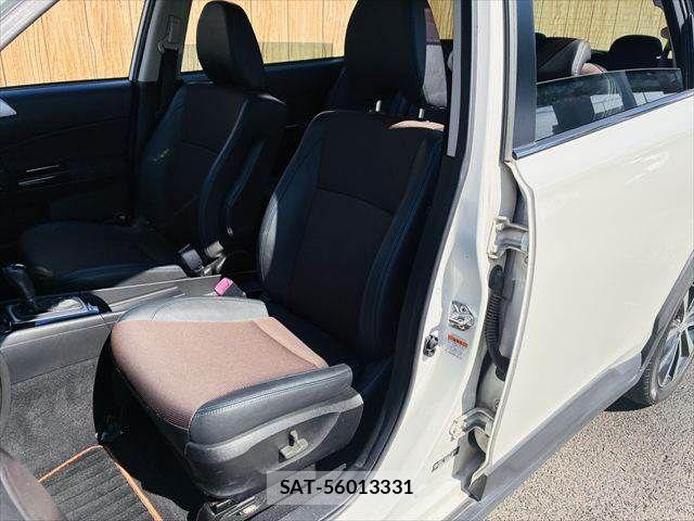 Subaru EXIGA CROSSOVER 2016-05 7876406-28