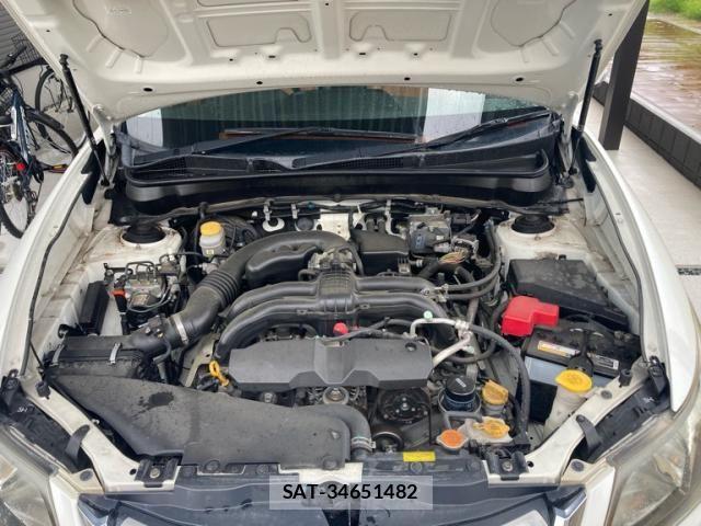 Subaru EXIGA CROSSOVER 2015-11 8073725-13