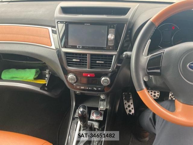 Subaru EXIGA CROSSOVER 2015-11 8073725-19