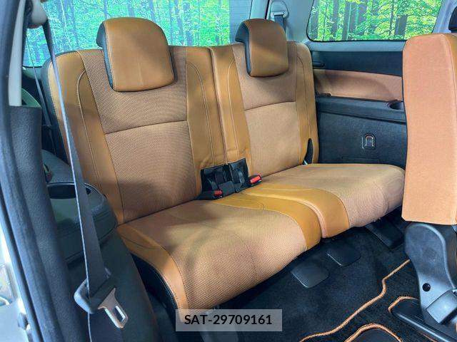 Subaru EXIGA CROSSOVER 2017-05 8245177-9