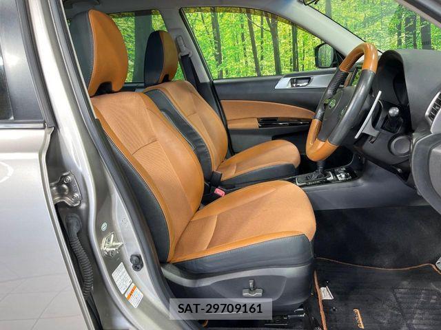 Subaru EXIGA CROSSOVER 2017-05 8245177-7