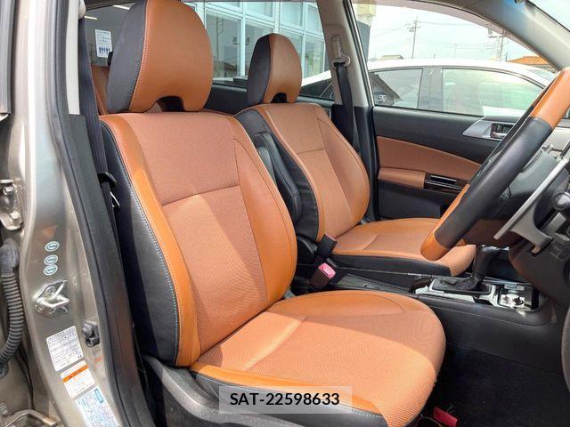 Subaru EXIGA CROSSOVER 2015-06 8335797-7