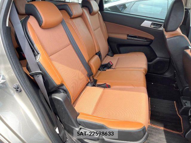 Subaru EXIGA CROSSOVER 2015-06 8335797-8