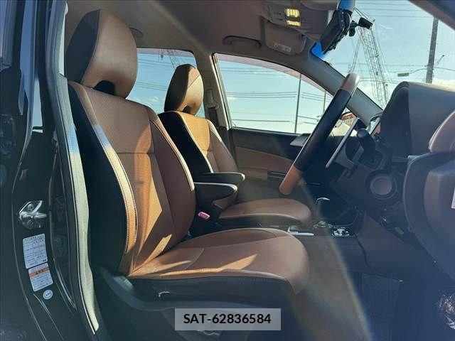 Subaru EXIGA CROSSOVER 2017-04 8354433-15