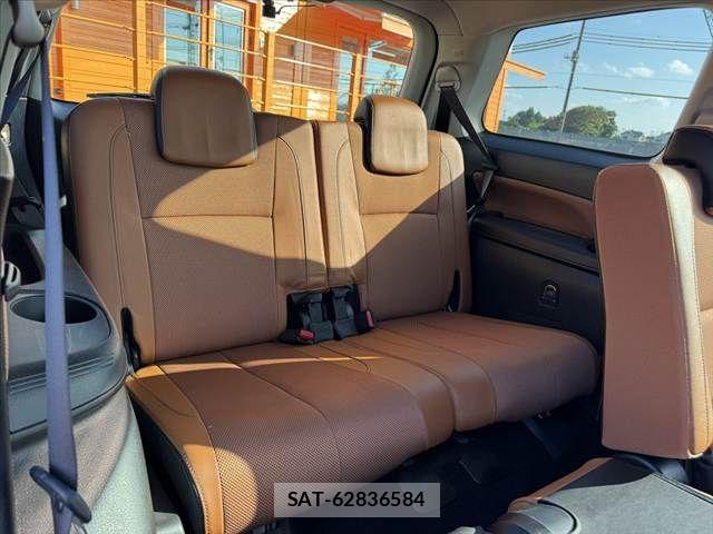 Subaru EXIGA CROSSOVER 2017-04 8354433-20