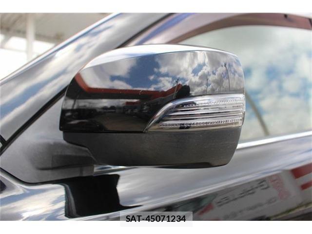 Subaru EXIGA CROSSOVER 2015-09 8365873-19