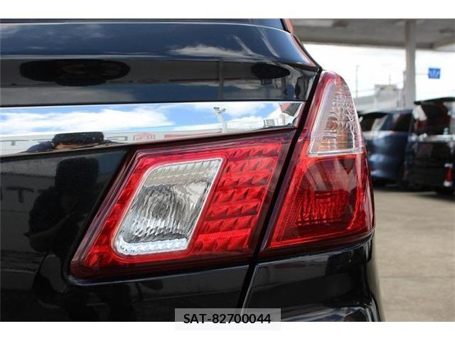 Subaru EXIGA CROSSOVER 2016-03 8365870-21