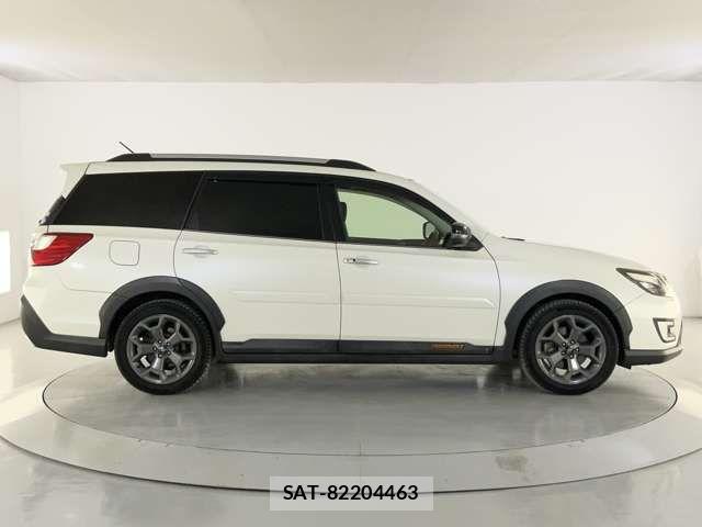 Subaru EXIGA CROSSOVER 2017-06 8524829-6