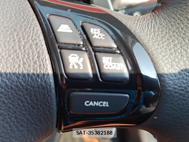 Subaru EXIGA CROSSOVER 2017-02 8659025-13