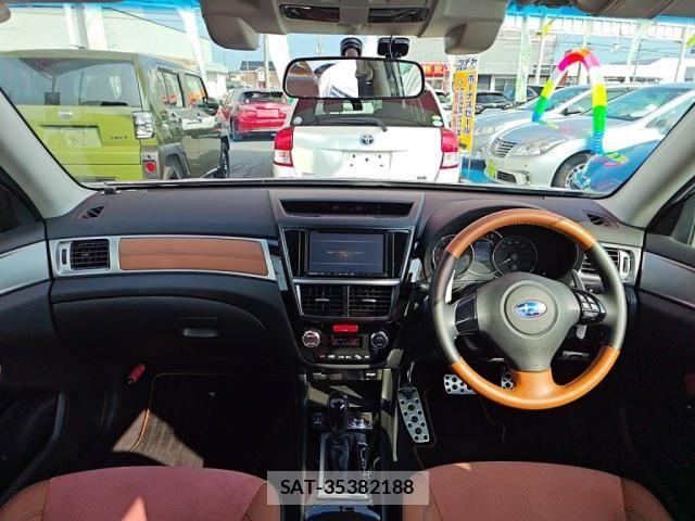Subaru EXIGA CROSSOVER 2017-02 8659025-2