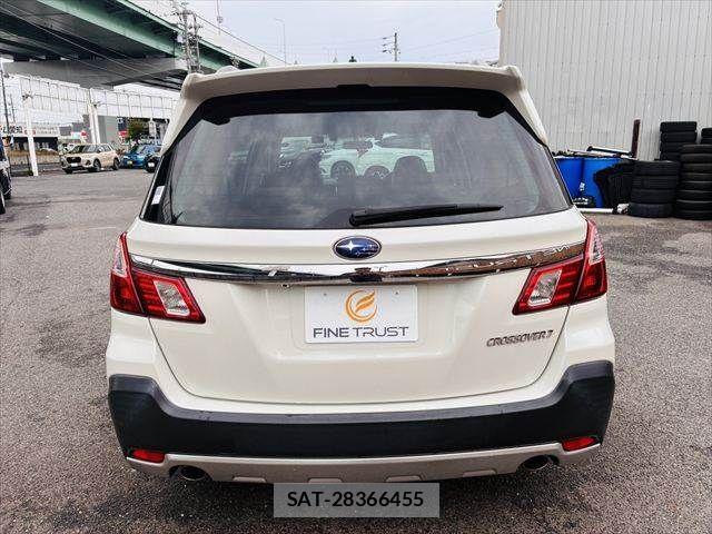 Subaru EXIGA CROSSOVER 2015-08 8666125-19