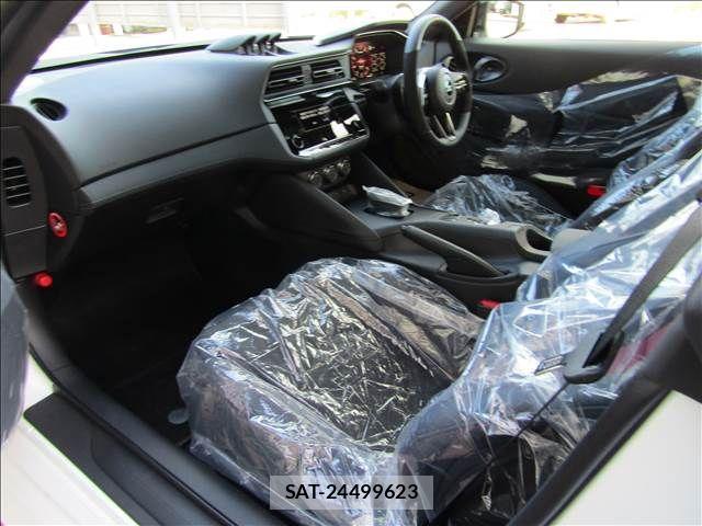 Nissan FAIRLADY Z 2024-11 529071-17