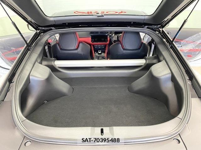 Nissan FAIRLADY Z 2024-11 531586-8