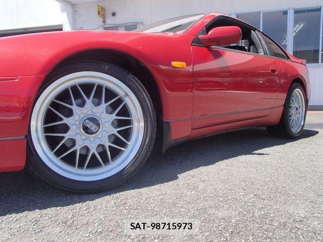 Nissan FAIRLADY Z 1990-01 1167490-9