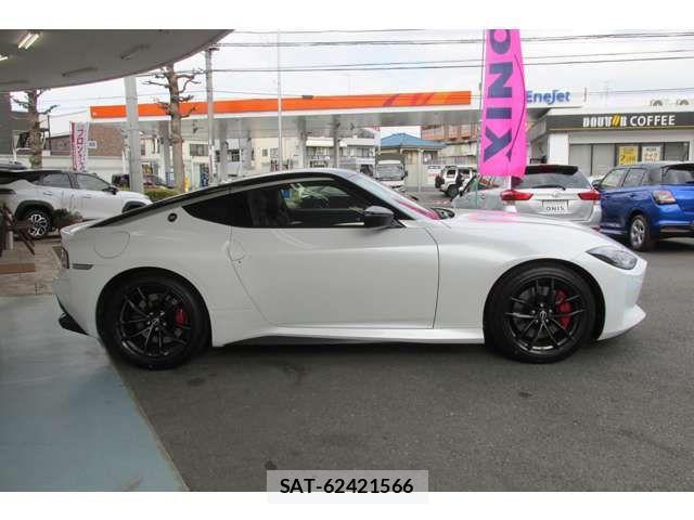 Nissan FAIRLADY Z 2024-11 1186455-2