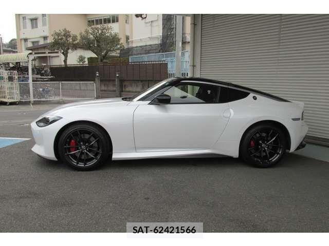 Nissan FAIRLADY Z 2024-11 1186455-6