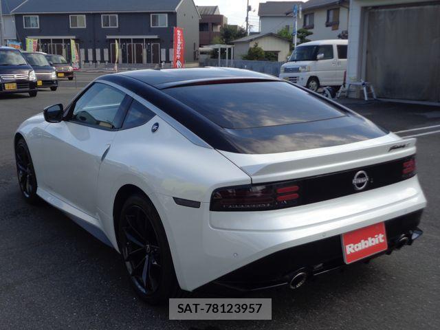 Nissan FAIRLADY Z 2024-09 1220909-2