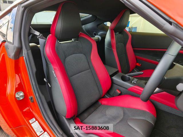 Nissan FAIRLADY Z 2024-01 1291236-3