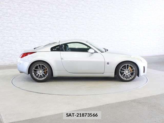 Nissan FAIRLADY Z 2003-01 1312833-12