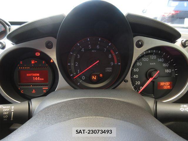 Nissan FAIRLADY Z 2015-08 1312841-12