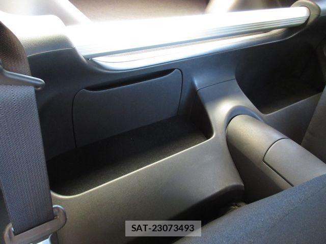 Nissan FAIRLADY Z 2015-08 1312841-7